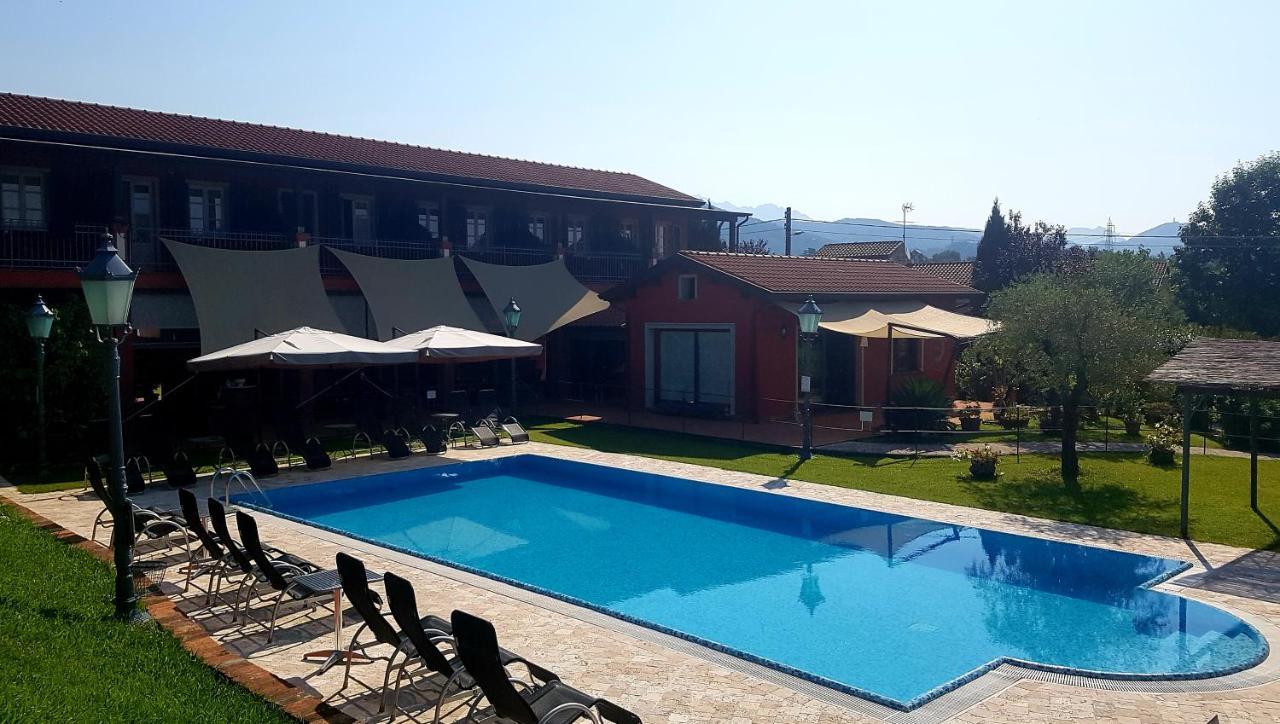 Albergo la Luna Sarzana Exterior foto