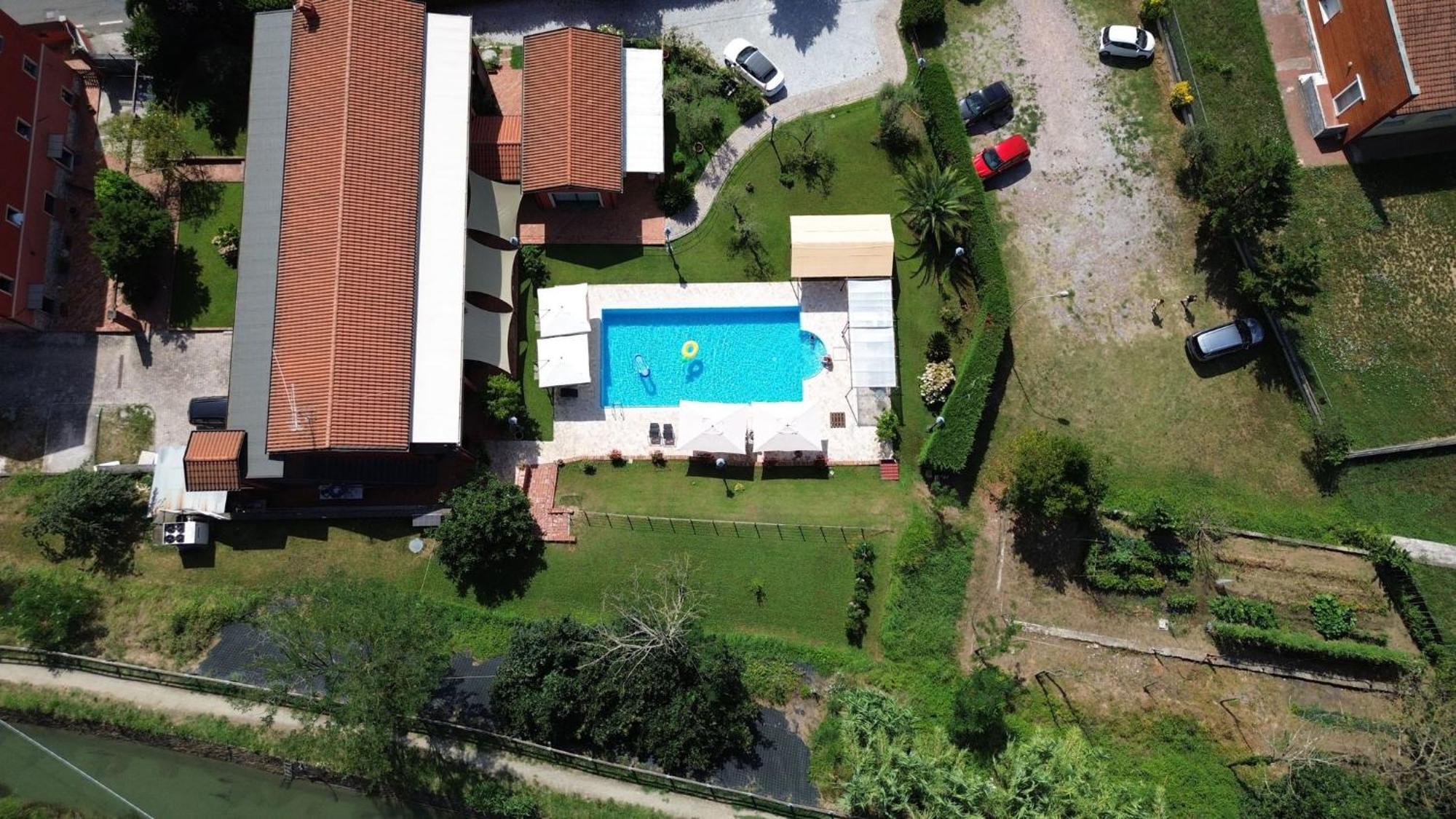 Albergo la Luna Sarzana Exterior foto