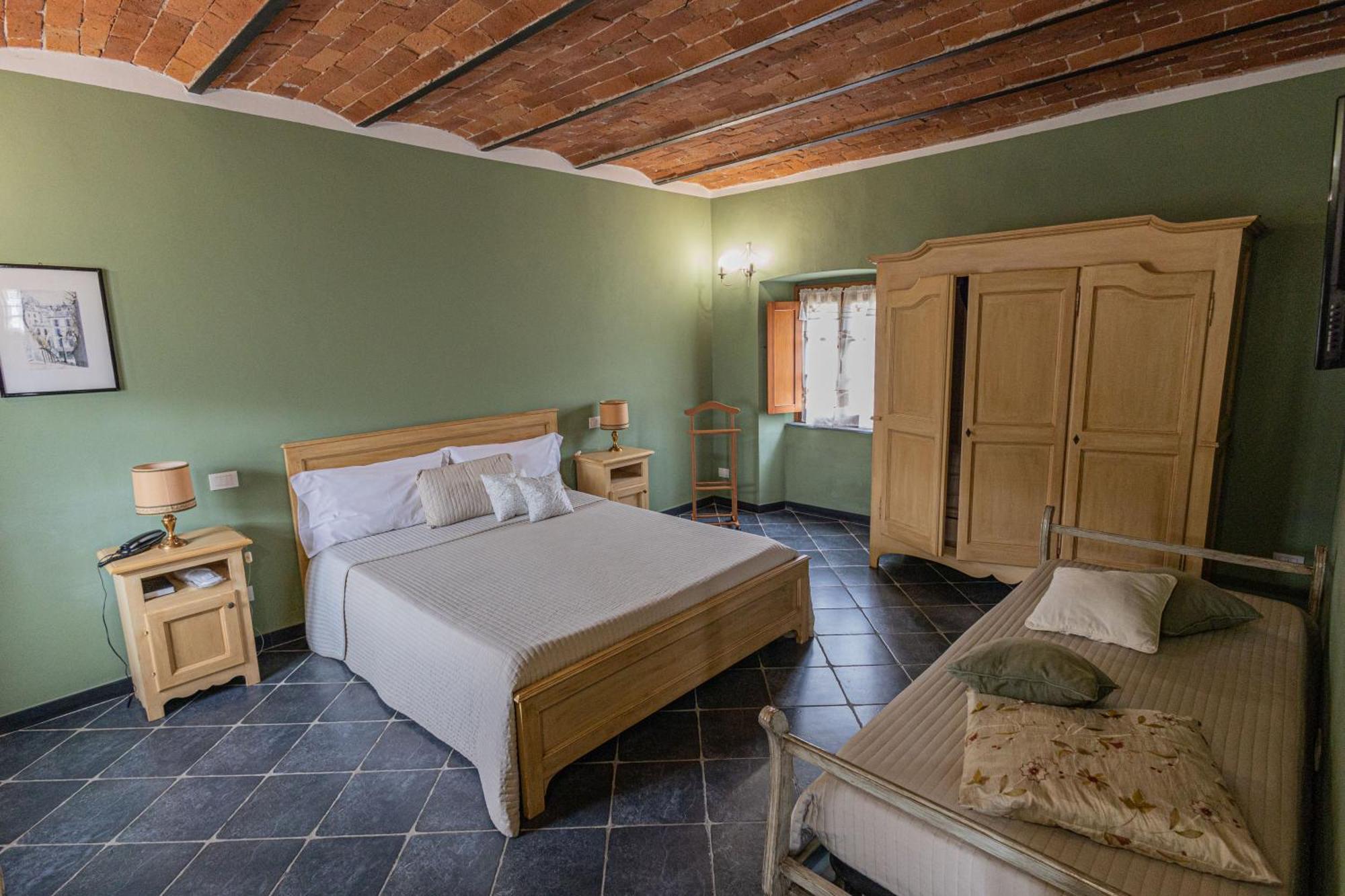 Albergo la Luna Sarzana Exterior foto