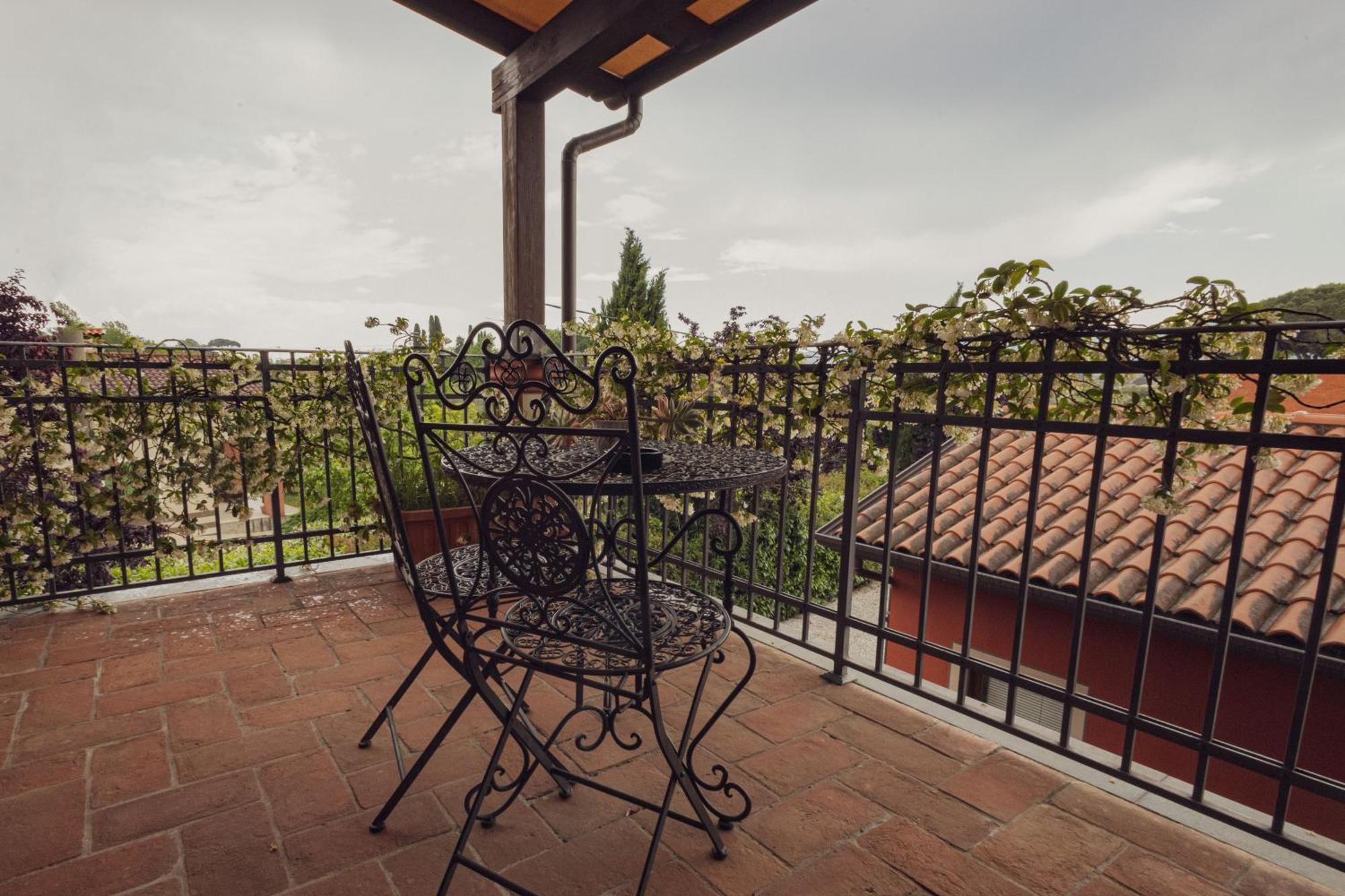 Albergo la Luna Sarzana Exterior foto