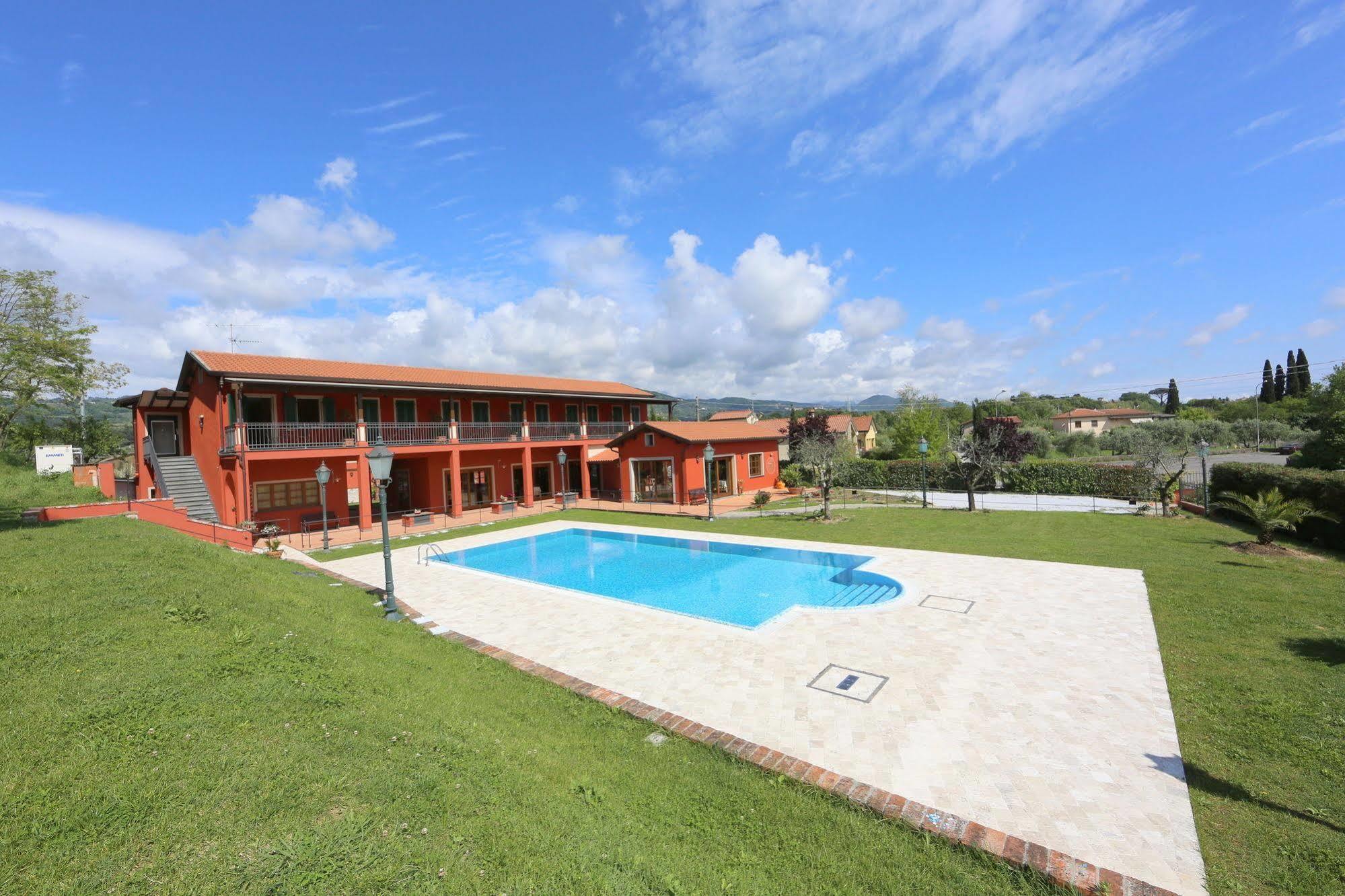 Albergo la Luna Sarzana Exterior foto